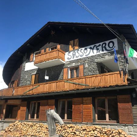 Sasso Nero Hotel Киеза ин Валмаленко Екстериор снимка