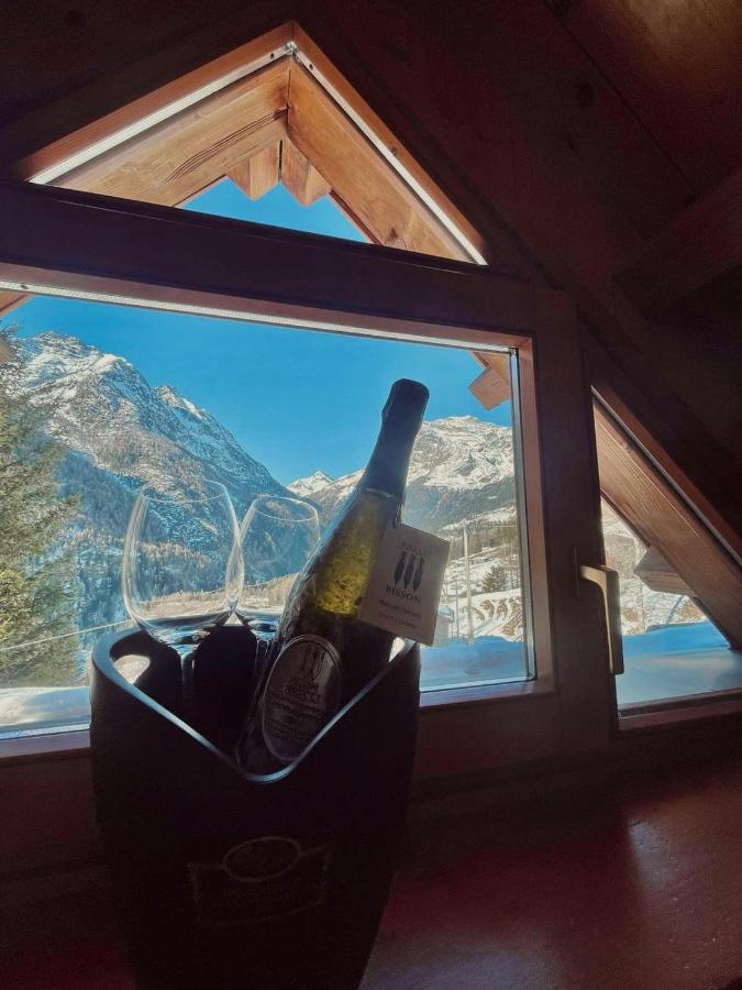 Sasso Nero Hotel Киеза ин Валмаленко Екстериор снимка